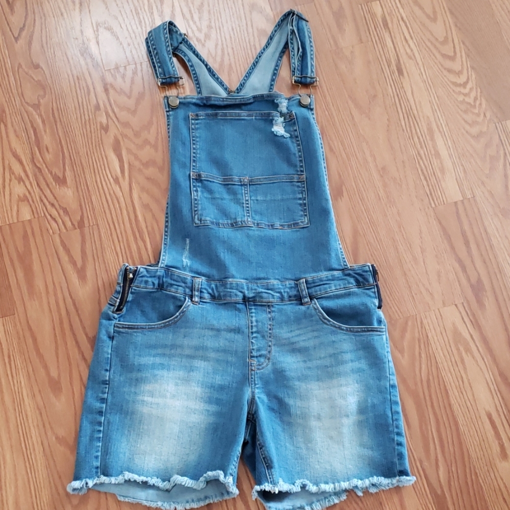 ⭐SALE⭐ Jean Short Overalls